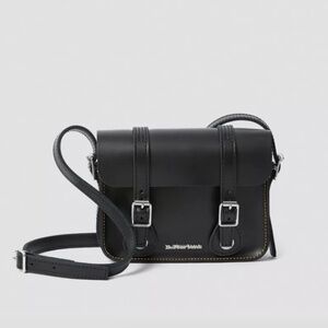 Dr. Martens 7 INCH LEATHER CROSSBODY BAG